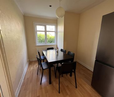 Drummond Avenue, Headingley, LS16 5JZ, Leeds - Photo 2