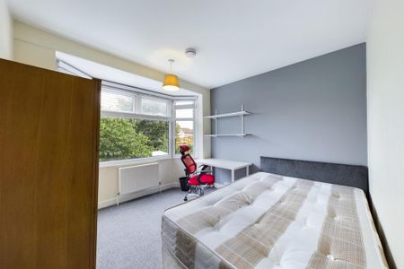 4 bedroom house to rent - Photo 2