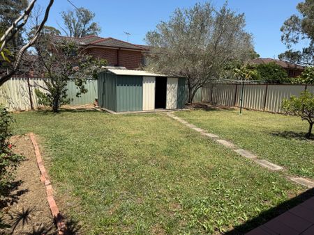 11 Beltana Avenue, Bonnyrigg NSW 2177 - House For Rent | Domain - Photo 3