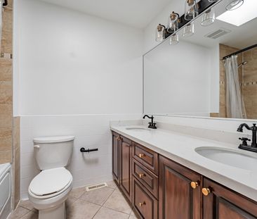 For Lease - 96 Stafford Street, Toronto, Ontario - Photo 6