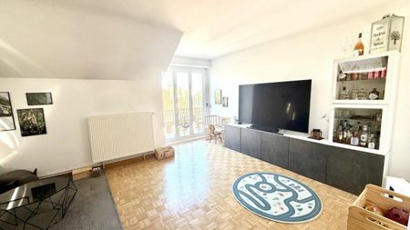 4 1/2-Zimmerdachwohnung mit schöner Aussicht & Cheminée - Foto 3