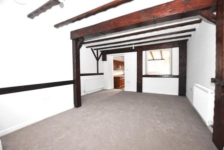 2 bedroom semi-detached house to rent - Photo 4