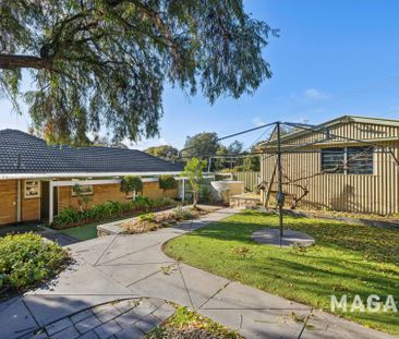 Beautiful family home - Photo 3