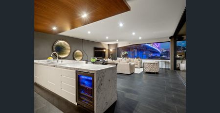 Executive Fully Furnished Apartment - Photo 4