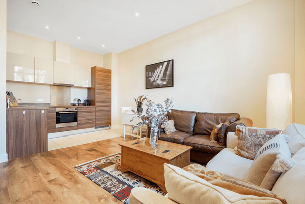 1 bedroom apartment to rent - Photo 1