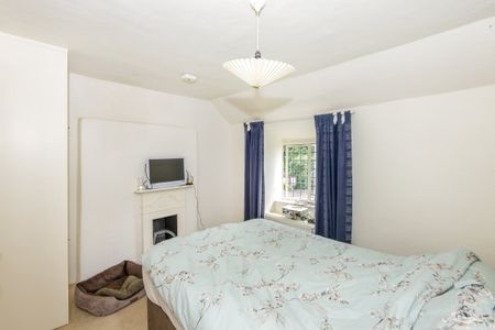 Church Street, Wootton - Photo 3