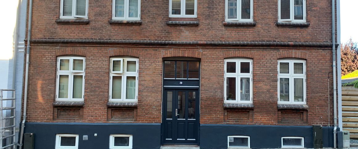 2 værelses lejlighed på 68m2 med altan - Photo 1