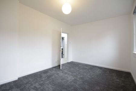 2091L - Loganlea Drive, Edinburgh, EH7 6LS - Photo 2