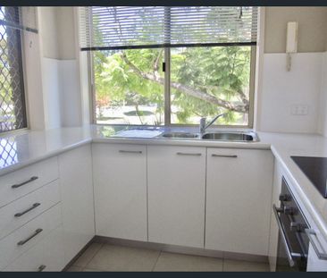 12/62-66 Sarawak Avenue, Palm Beach, Qld 4221 - Photo 6