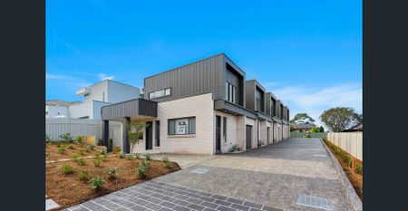 Contemporary Urban Living - Photo 5