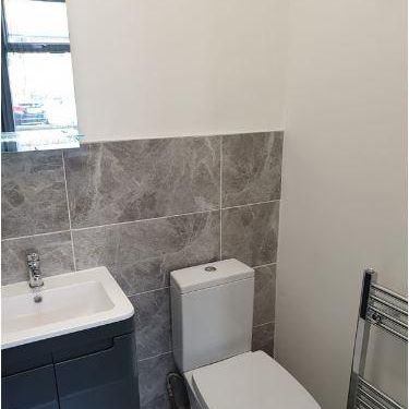 1 bedroom in a house share to rent - Photo 4