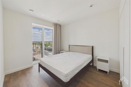 3 bedroom apartment to rent - Photo 4