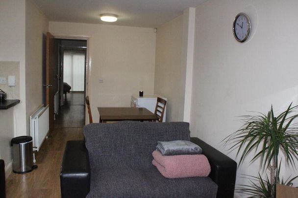 Unit 2, 79 Malone Avenue, Lisburn Road, Belfast, BT9 6EP - Photo 1