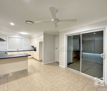 Forster Keys 3 Bedroom Home - Photo 6