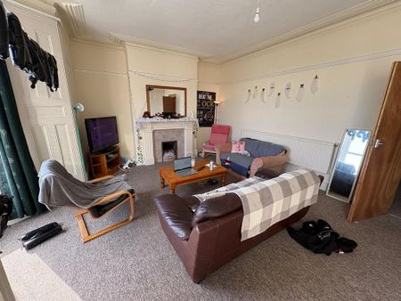 4 bedroom house share to rent - Photo 2