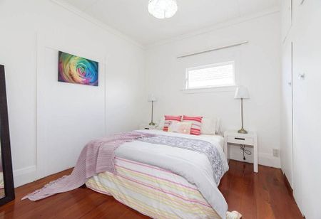 Beautiful 4 bedroom home that ticks all the boxes - Photo 3