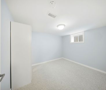 For Lease - 85 Kenora Avenue Unit# Bsmt, Hamilton, Ontario - Photo 2