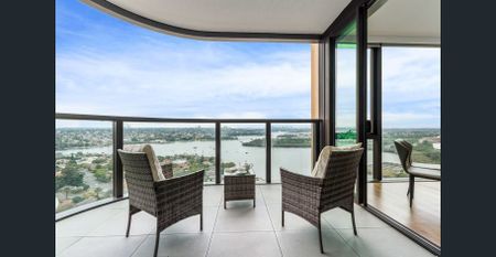 Stunning 3-Bedroom Apartment with Breathtaking Water Views in Rhodes - Photo 5