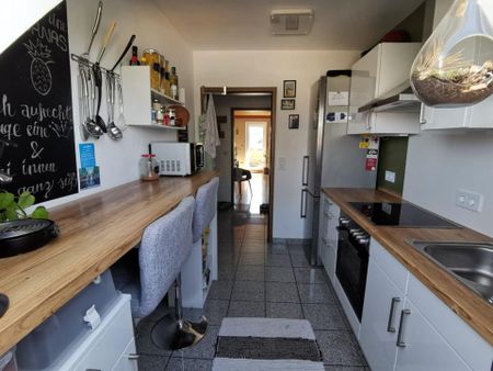 Helle 3,5-Zimmer-Wohnung mit Balkon, Garage in Forchheim-West - Foto 4