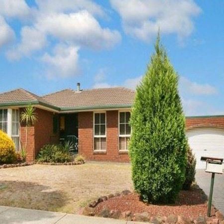 Spacious Family Home in Prime Location - Photo 3