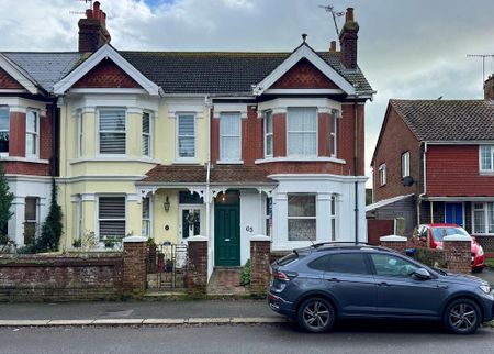 1 bedroom in a house share to rent - Photo 5