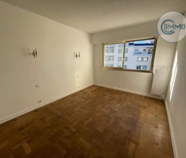 Location Appartement 4 pièces 87m² NICE 06000 - Photo 5