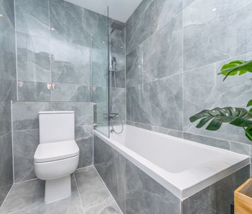 EAST PARK STREET MORLEY LEEDS - Photo 3