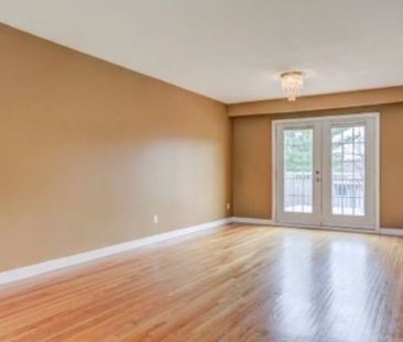 For Lease - 46 Miller Road Unit# Upper, Oakville, Ontario - Photo 5