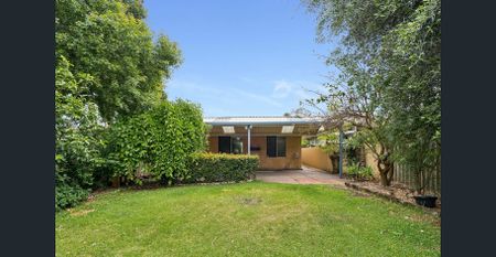 Where Memories Hatch and Life Flows Effortlessly - Photo 3