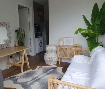 Charming 2BR Unit in Flat Bush! - Photo 2