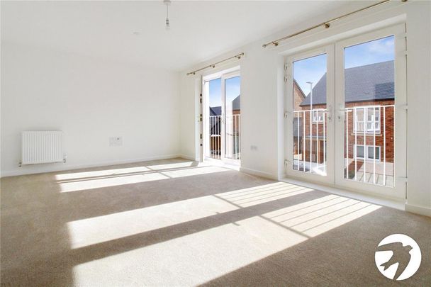 3 bedroom end of terrace house to rent - Photo 1