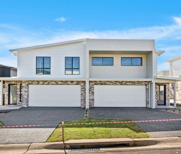 Make Me Home.. - Photo 4