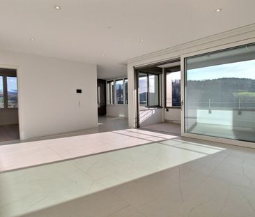 5.5 Zimmer, 134 m², 14. Stock - Photo 2