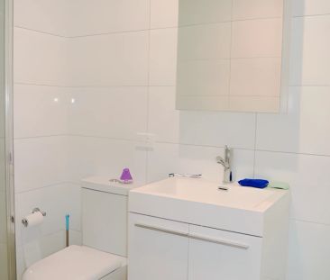 1Bedrooms, 1Bathrooms - Photo 6