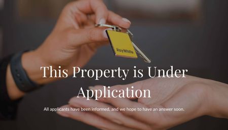 Home in the heart of the popular Elgin suburb - Photo 3