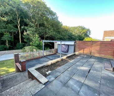 202 Stonelow Road, S18 - Photo 1