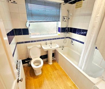 Holmpark Road, Openshaw, Manchester, M11 - Photo 5