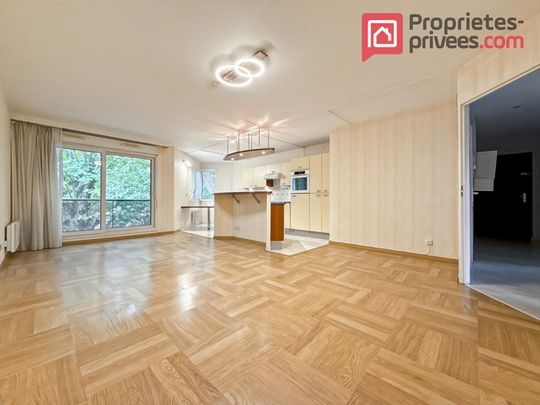 Location Appartement 3 pièces 75m² ARMENTIERES 59280 - Photo 1