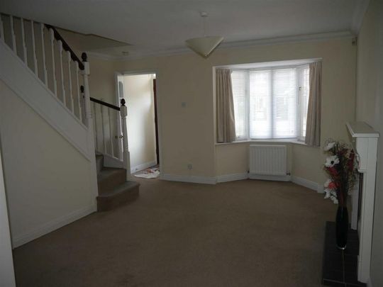 2 bedroom house to rent - Photo 1