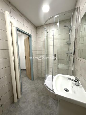 Pronájem bytu 2+1 56 m², Hakenova 691, Kralupy nad Vltavou Lobeček - Photo 2