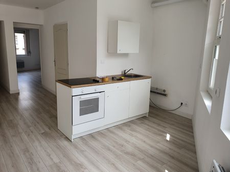 Location Appartement 2 pièces 50m² VALENCIENNES 59300 - Photo 2