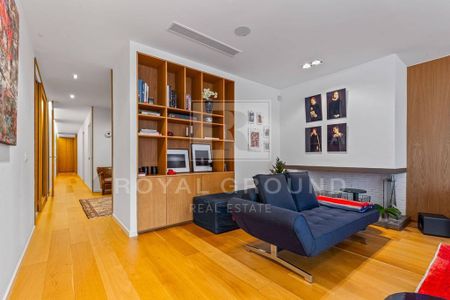 5 room luxury Flat for rent in Barcelona, Spain - Foto 2
