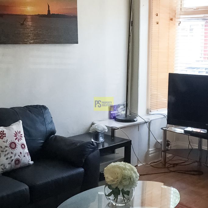 262 Dawlish Road - Photo 1