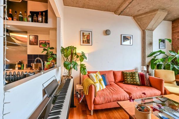 1 bedroom flat to rent - Photo 1