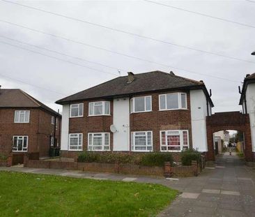 Rainham Road South, Dagenham, RM10 - Photo 1