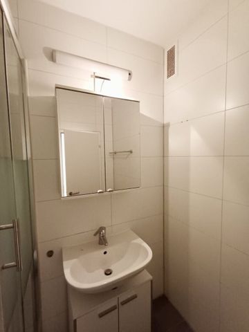 Neu renovierte 2-Zimmer-Wohnung mit Loggia in Wiener Neudorf - Foto 3