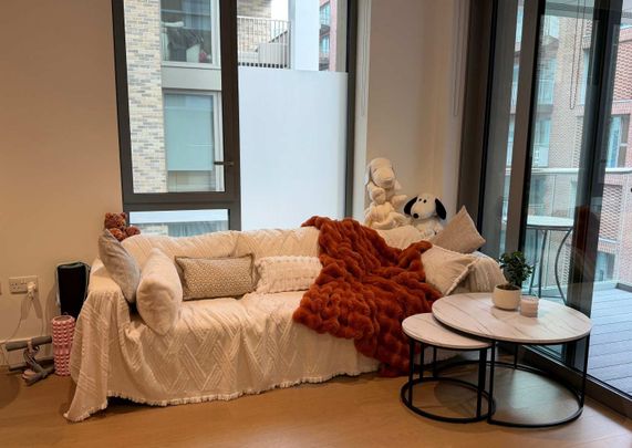 Prince of Wales Drive 7 Room 2 - Photo 1