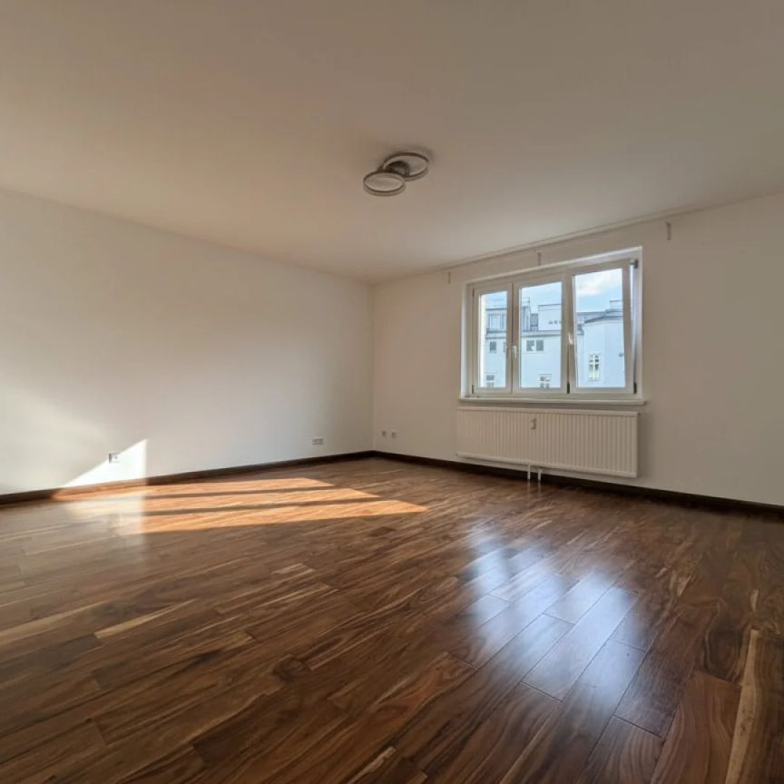 Erstbezug nach Sanierung - Sonniges Cityapartment in absoluter Ruhelage - 6.Liftstock - Foto 1