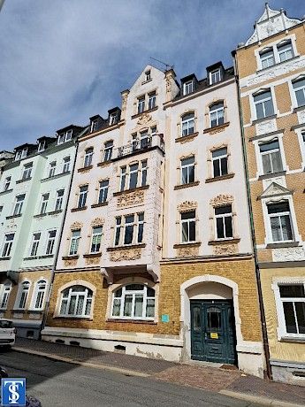 4 Zimmer Dachgeschosswohnung mit großem Bad - Photo 2