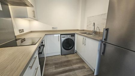 2 bedroom apartment to rent - Photo 5